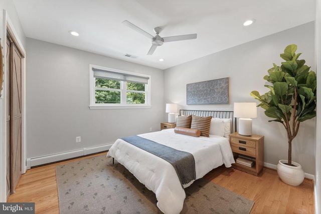 8901 1ST AVE, Silver Spring, MD 20910