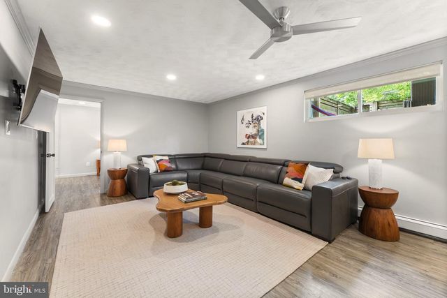 8901 1ST AVE, Silver Spring, MD 20910