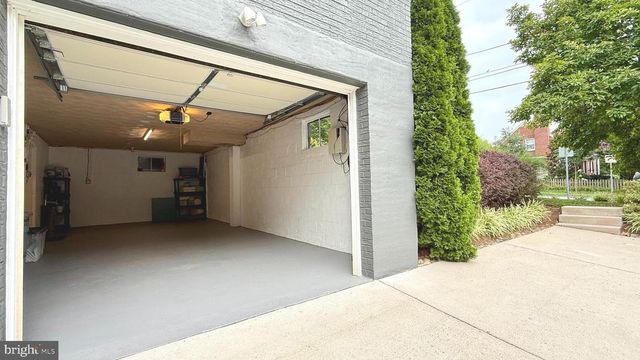 8901 1ST AVE, Silver Spring, MD 20910