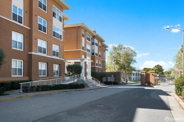 1 Crescent Way 1215, San Francisco, CA 94134