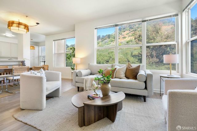 1 Crescent Way 1215, San Francisco, CA 94134