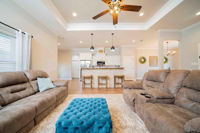 107 Hay Meadow Dr., Winona, TX 75792
