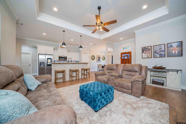 107 Hay Meadow Dr., Winona, TX 75792
