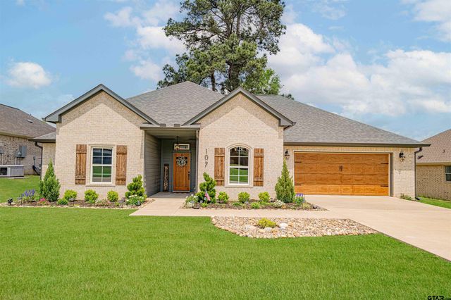107 Hay Meadow Dr., Winona, TX 75792