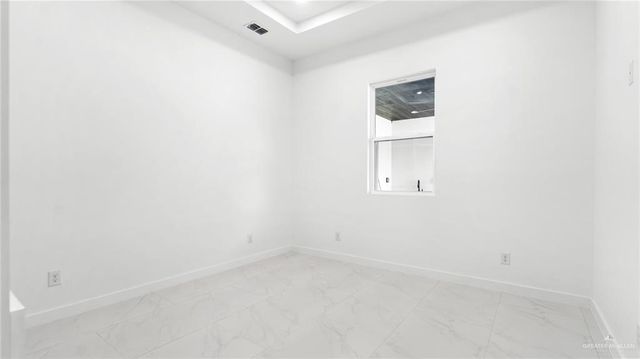 2901 Rosalinda Street, Edinburg, TX 78542