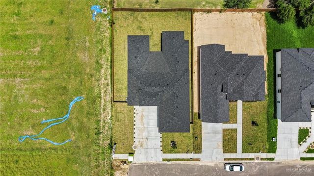 2901 Rosalinda Street, Edinburg, TX 78542