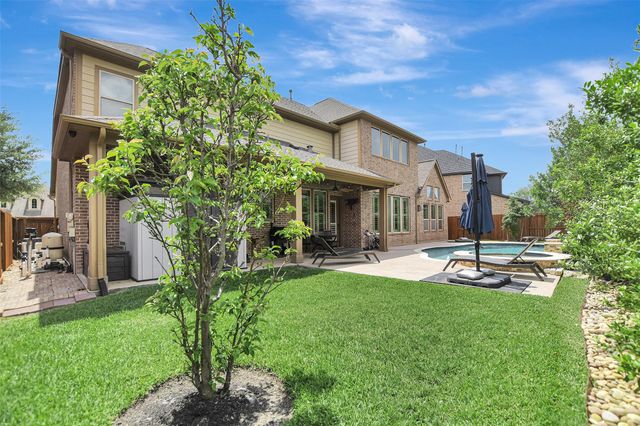 18810 N Blanco Bend Drive, Cypress, TX 77433