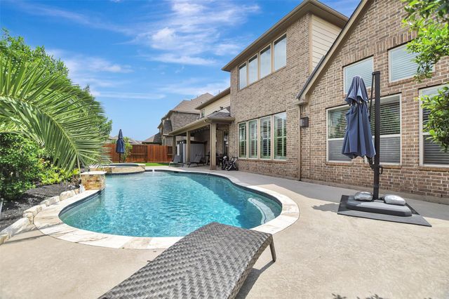 18810 N Blanco Bend Drive, Cypress, TX 77433