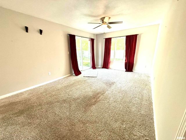 3005 W WOODLAWN Place, Marion, IL 62959