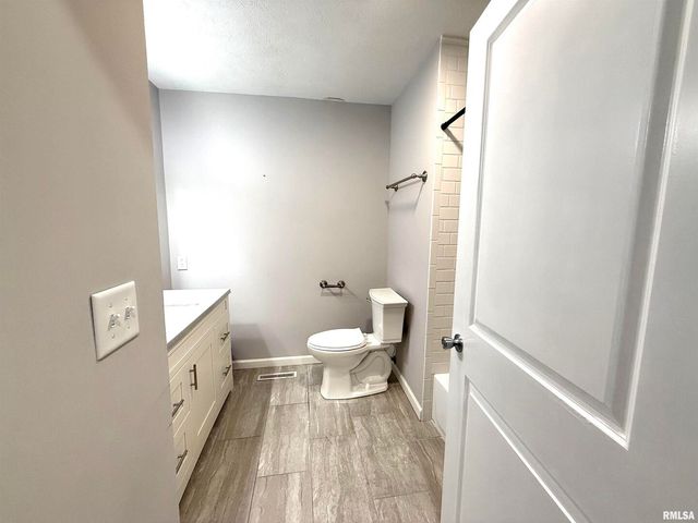 3005 W WOODLAWN Place, Marion, IL 62959