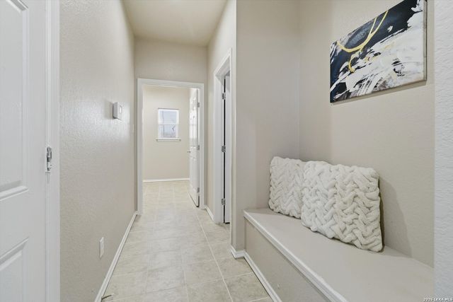 14674 Silesia Dr, St Hedwig, TX 78152