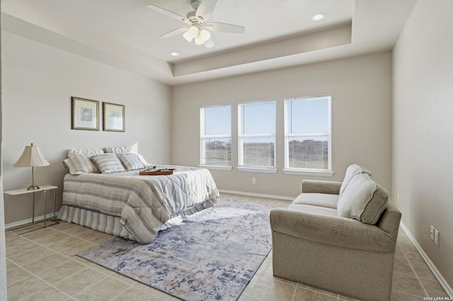 14674 Silesia Dr, St Hedwig, TX 78152