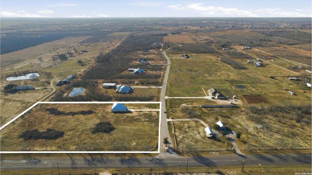 14674 Silesia Dr, St Hedwig, TX 78152