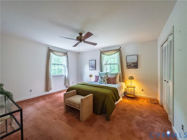 115 Flintlock Dr, Colonial Heights, VA 23834
