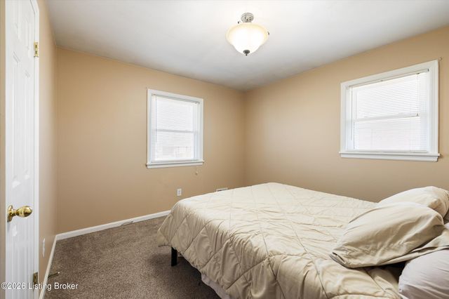 4206 Kurtz Ave, Louisville, KY 40229