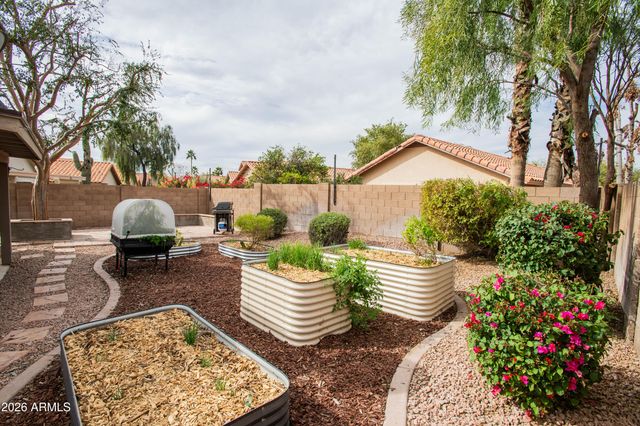 3920 E SOUTH FORK Drive, Phoenix, AZ 85044