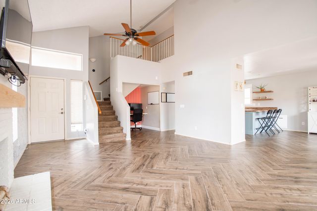 3920 E SOUTH FORK Drive, Phoenix, AZ 85044