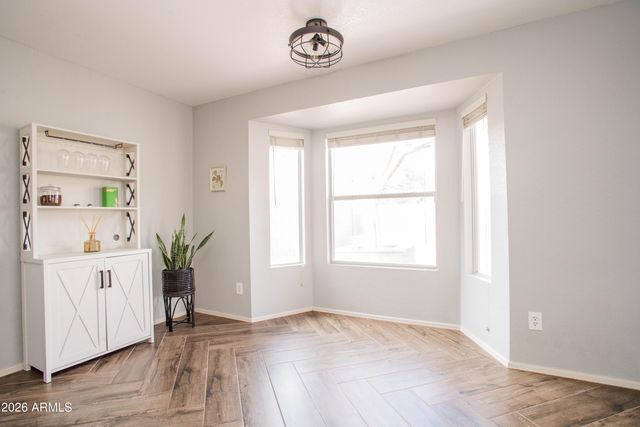 3920 E SOUTH FORK Drive, Phoenix, AZ 85044