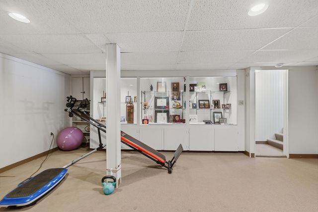 45 Sussex Lane, Worcester, MA 01602