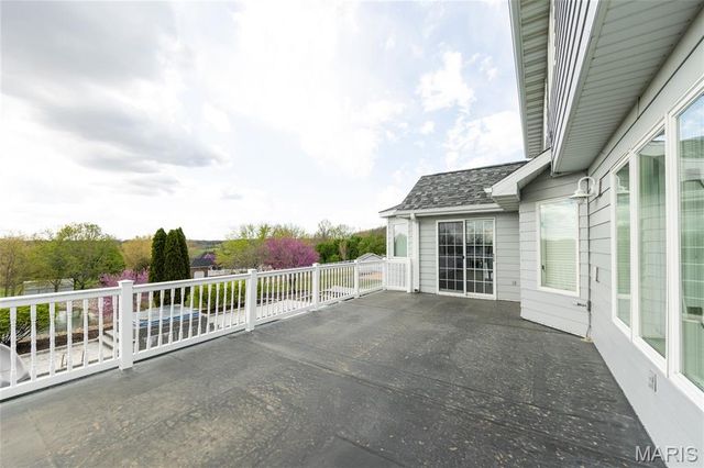 10605 Larson Lane, Rolla, MO 65401