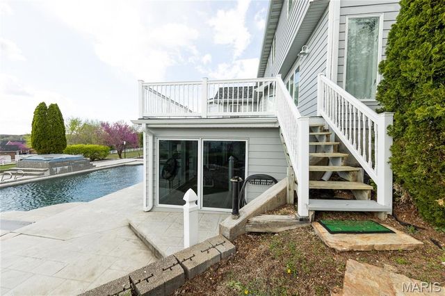 10605 Larson Lane, Rolla, MO 65401