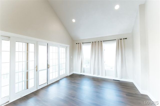 10605 Larson Lane, Rolla, MO 65401