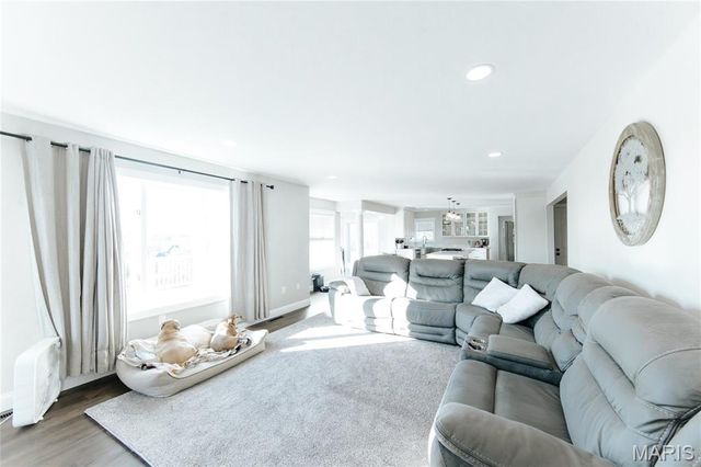 10605 Larson Lane, Rolla, MO 65401