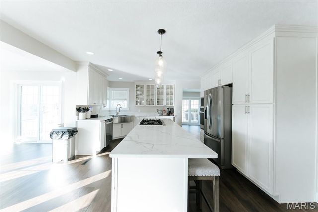 10605 Larson Lane, Rolla, MO 65401