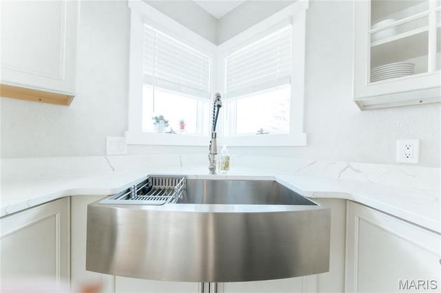 10605 Larson Lane, Rolla, MO 65401