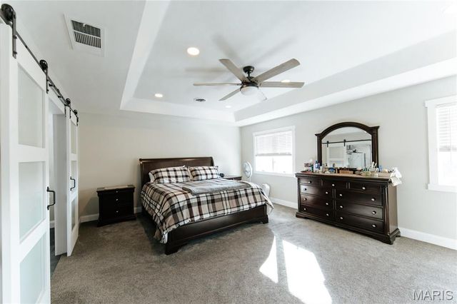 10605 Larson Lane, Rolla, MO 65401