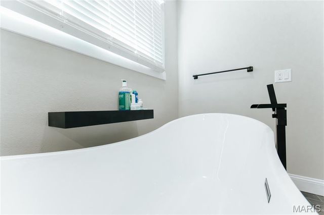 10605 Larson Lane, Rolla, MO 65401