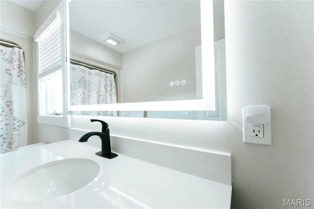 10605 Larson Lane, Rolla, MO 65401