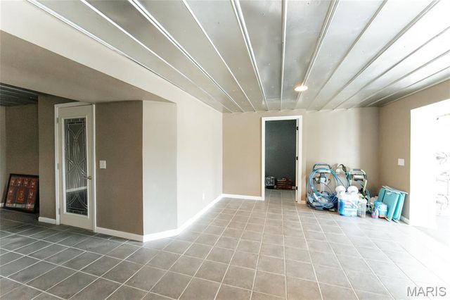 10605 Larson Lane, Rolla, MO 65401