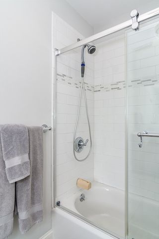 43 Hall St 1, Waltham, MA 02453