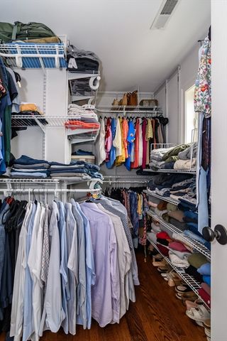 43 Hall St 1, Waltham, MA 02453