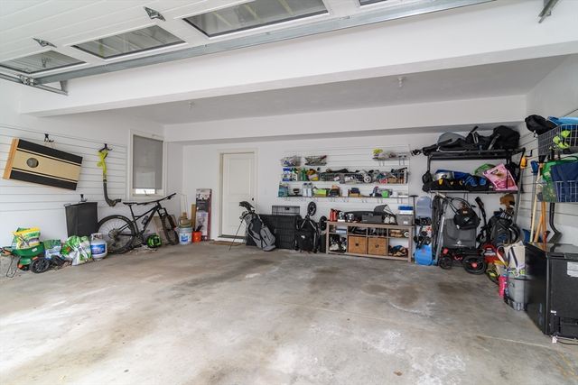 43 Hall St 1, Waltham, MA 02453