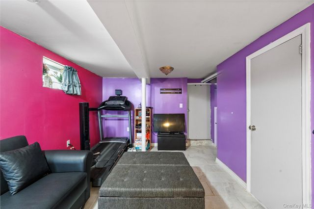 10480 113th Street, Richmond Hill S., NY 11419