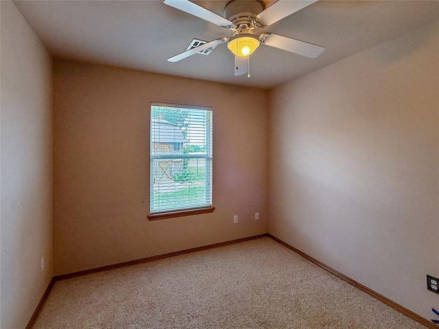 398 NE 9th Place, Newcastle, OK 73065