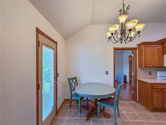 398 NE 9th Place, Newcastle, OK 73065