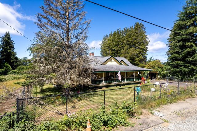 423 Franz Anderson Road SE, Olympia, WA 98501