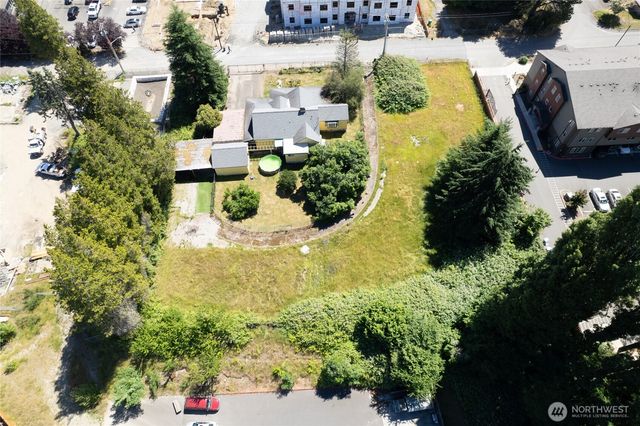 423 Franz Anderson Road SE, Olympia, WA 98501