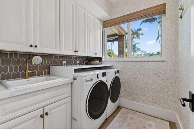 19954 Loxahatchee Pointe Drive, Jupiter, FL 33458