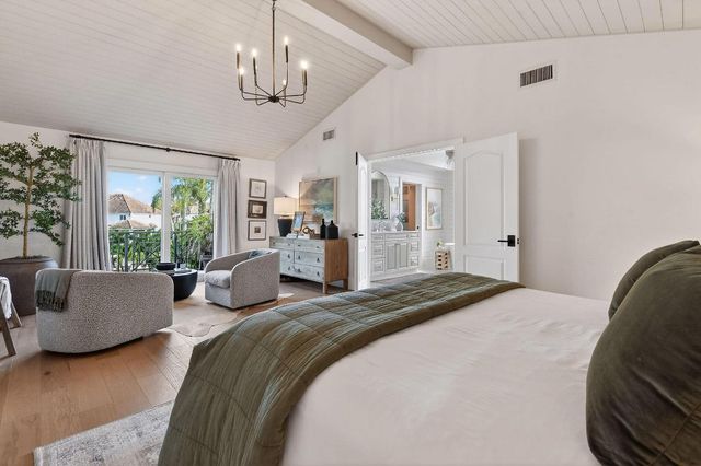 19954 Loxahatchee Pointe Drive, Jupiter, FL 33458