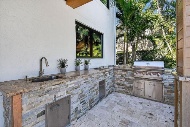 19954 Loxahatchee Pointe Drive, Jupiter, FL 33458