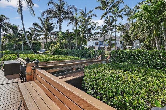 19954 Loxahatchee Pointe Drive, Jupiter, FL 33458