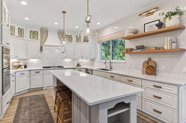 19954 Loxahatchee Pointe Drive, Jupiter, FL 33458