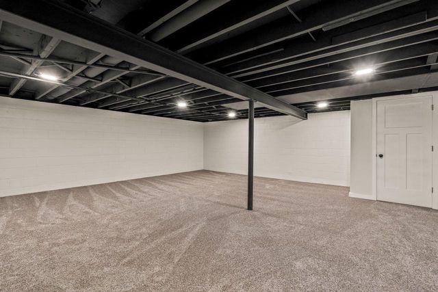 9610 W Rio STREET, Milwaukee, WI 53225