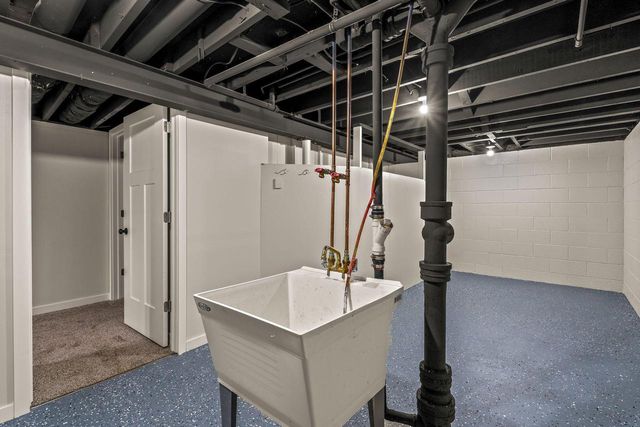 9610 W Rio STREET, Milwaukee, WI 53225