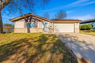 9610 W Rio STREET, Milwaukee, WI 53225