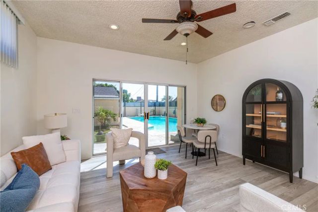 2436 N Lincoln, Burbank, CA 91504